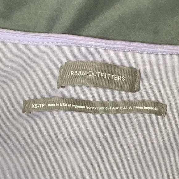 Urban Outfitters Velvet Romper lilac purple size XS - Picture 5 of 6